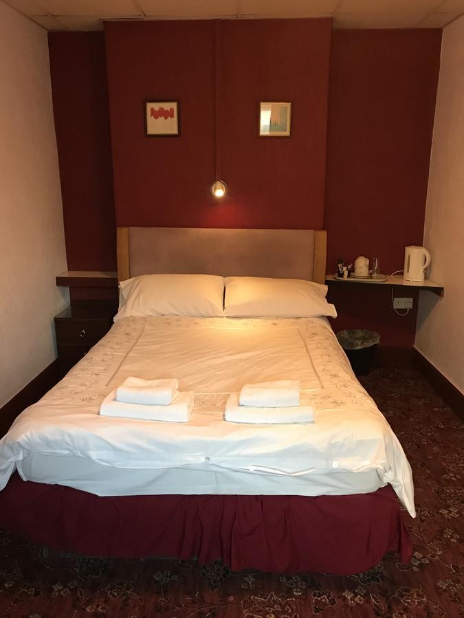 Elton Bank Hotel Манчестер Экстерьер фото